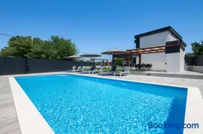 LUX VILLA DUJAM with a heated swimming pool, Suhovare near Zadar - Image 1