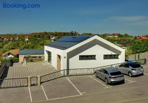 das Klet - Modern Family Villa near Zagreb with Heated Pool & Free Parking - Image 2