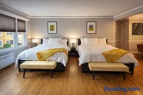 Chicago OHare Modern Hotel Style Stay w parking - Image 1
