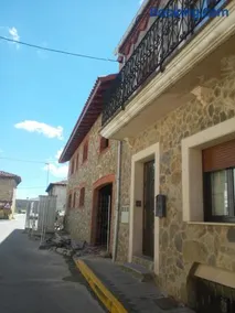 Las Caldas de Boñar - Image 1