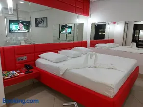 Ele e Ela Motel (Adult Only) - Image 3