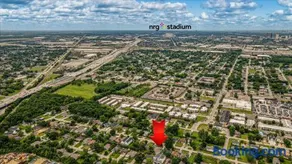 Full house by NRG, Med Center, Downtown & Venues - Image 2