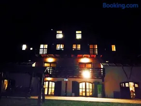 Charming Chalet Timisul de Sus - Image 1