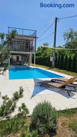 VRHouse Vorbis River House - Image 2