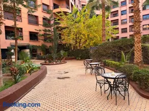 Caprice Palace - Image 1