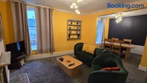 The Maisonette central Buxton - Image 4