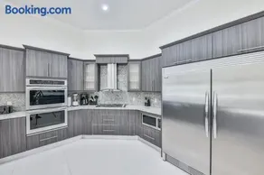 Twin Luxury Villas - 10Bedroom - 8Baths - Private - Image 3
