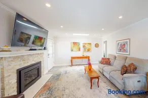 Portola Oasis - Permit DRO-STR-18 - Image 2