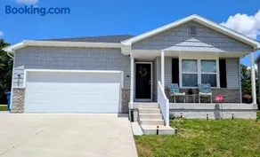 Modern Comfort - Image 1