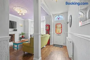 Charming & Eclectic Period Home with Modern Flare - Image 4
