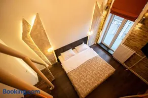 Kyiv Art Apartments near Golden Gate - Image 5