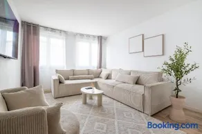 Le Spacieux avec garage privé - Image 1