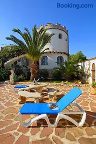 Casa Resa by Aguilarent - Image 2