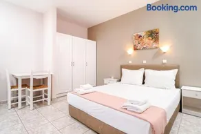 Elena Apartments - Image 1