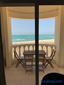 Newly renovated Gulf Studio With Gym beach pool Access - Image 5