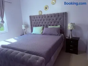 Jamrock Suites - Image 2
