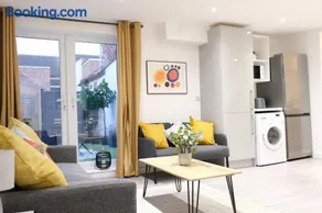 Apartment on Prince Street - Image 2