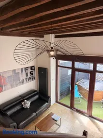 Studio duplex avec spa et cour privée - Image 3