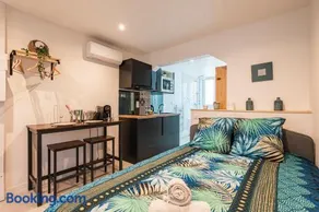 Cocon Privé avec Jacuzzi & Sauna - Image 3