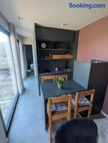 Green Tree House - Image 4