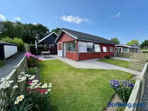 Maison adaptée aux familles avec jardin et barbecue | Vue lac - Image 1