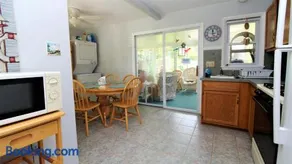 12 Mechanic St - Image 2