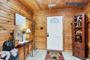 Getaway on Little River - Image 5