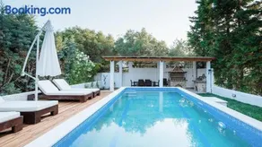 Callisto Private Pool Villa, Pefkohori - Image 1