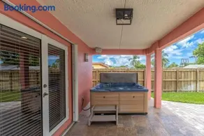 Casa Mexican home - Big Pool - Hot Tub - FITS 12 - Image 5
