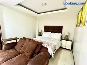 Sheryll Escapes - 203 La Grande, classy studio with hotel amenities! - Image 2