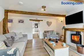 3 Bed in West Down oc-r29627 - Image 4