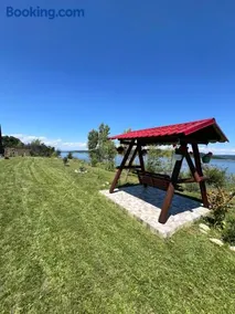 ValceleLakeRetreat - Image 1