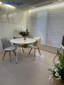 2-room 4-person Cozy House 1 - Image 3