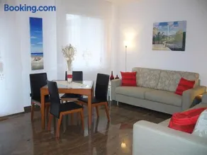 Aparthotel Feeling at Home - Image 1