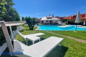 The Roman Riviera Luxury Villa - Image 4
