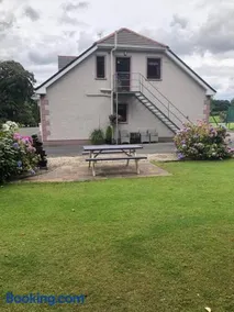 Meadow House in County Donegal - Image 1