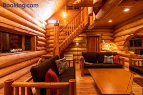 Suite Villa Hakone Sengokuhara Canadian Log - Image 5