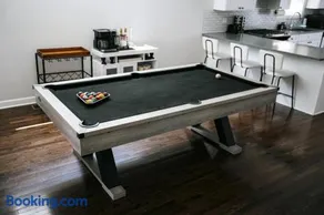 Game Room • Fire-pit • Playground • Gym • Billiard - Image 3
