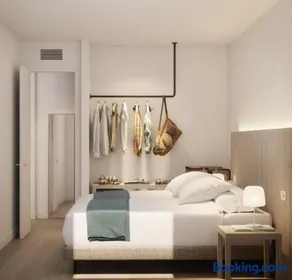 White Apartments - Adults Only - Image 4