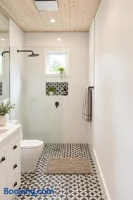 Prevelly Black House - Image 5