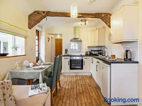 1 Bed in Ilfracombe oc-parsc - Image 2