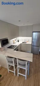 Modern Executive Studio - Image 4