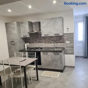 CHIOGGIA VENICE APARTMENT - Image 1