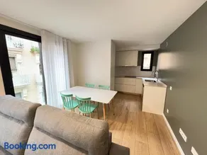 REUSIA Apartaments - Image 1