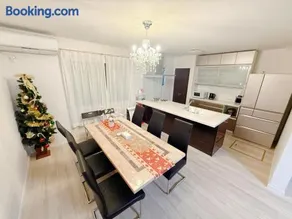 Free Parking Namba south Villa 4 rooms 120m2 - Image 1