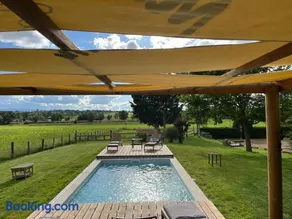99 Domaine des Merles - Image 1
