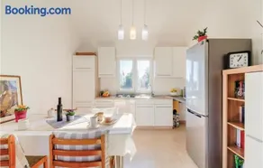 Two-Bedroom Holiday Home In Valtura - Image 3