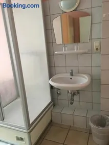 Hotel Yans - Image 5