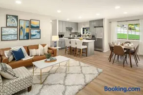 Remodeled Bellevue Family home w AC close to everything - Image 1