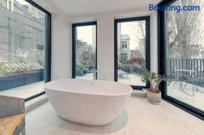 Wok Rooms - Image 5